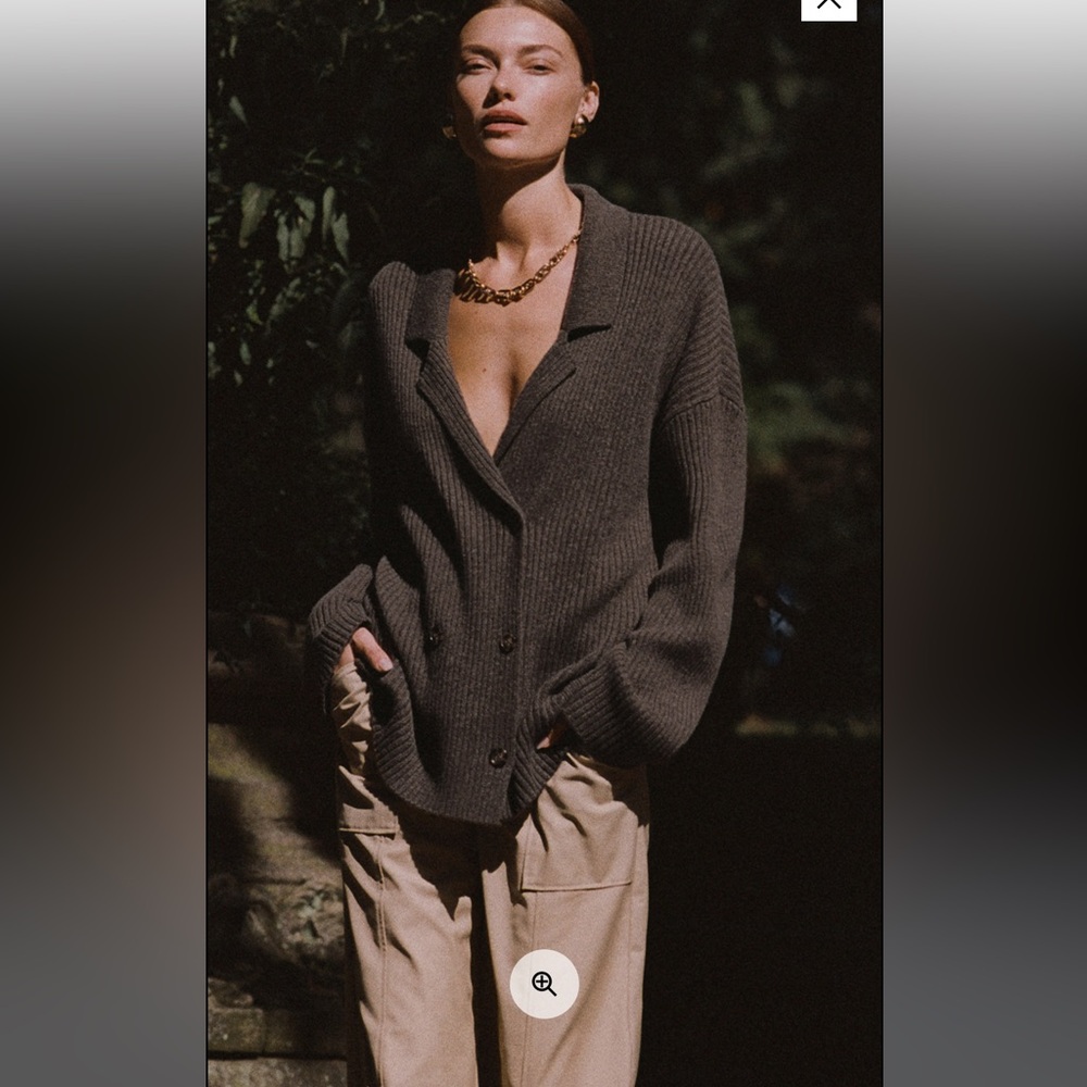 Never worn reformation double breasted cashmere cardigan in Hedgerow size small